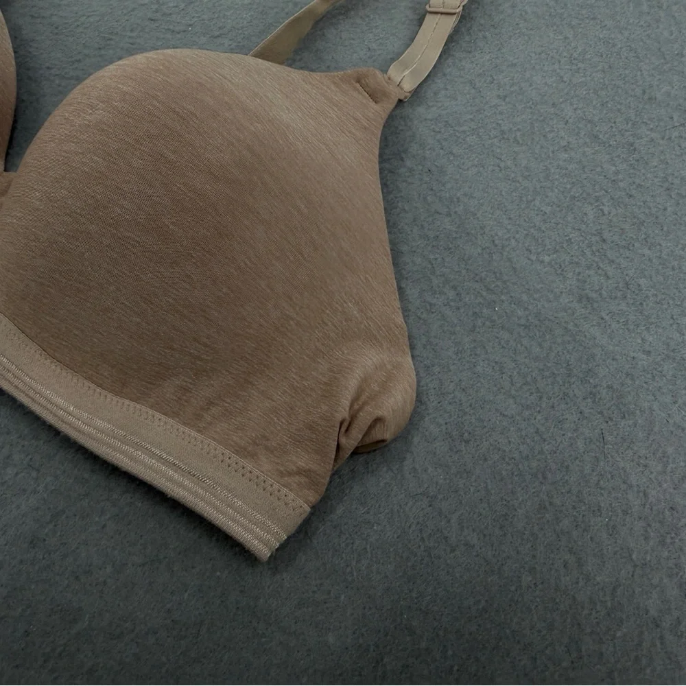 Warners All you Need Nursing Bra Size 36B Women’s Wirefree lightly Padded Nude‎